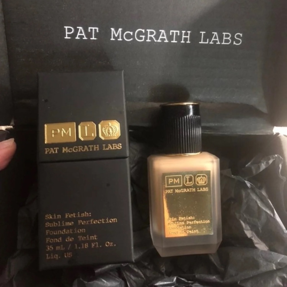 Pat McGrath foundation LM 13